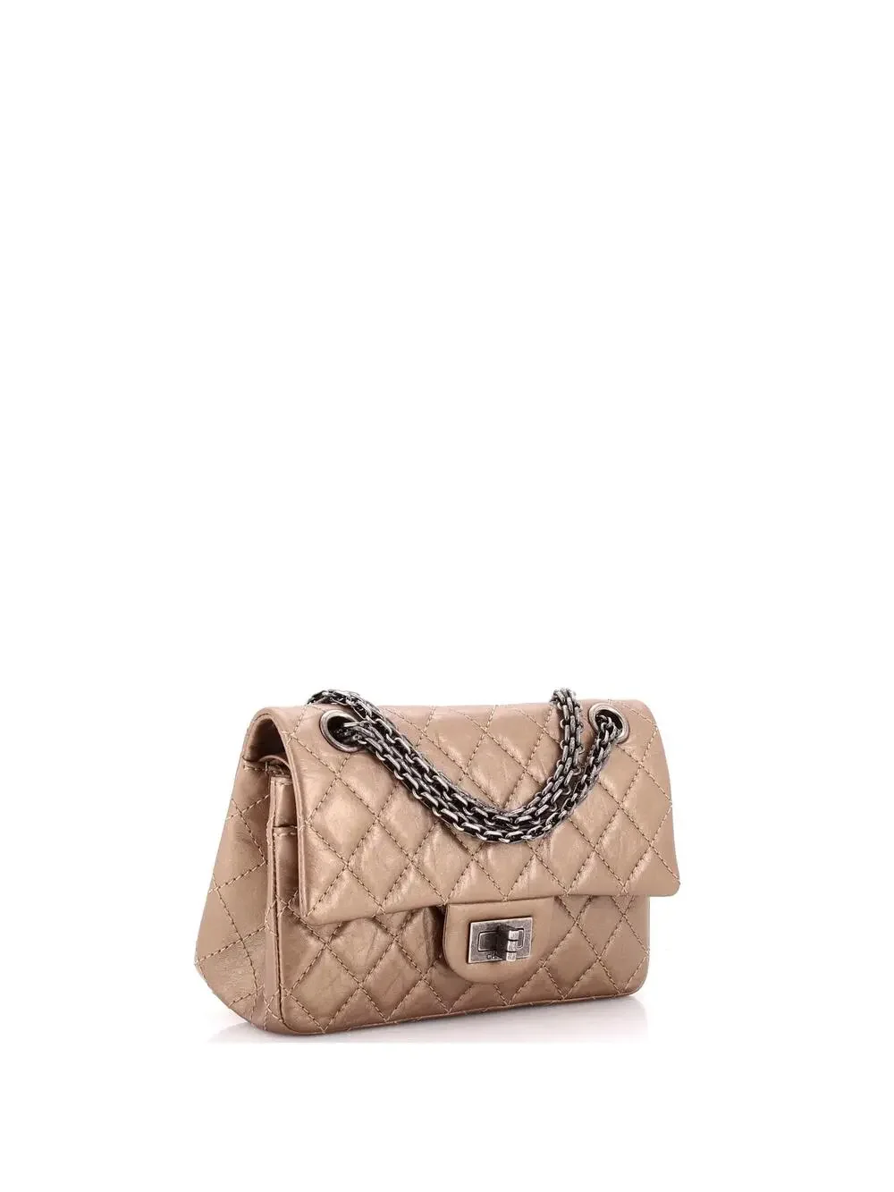 CHANEL elevate your